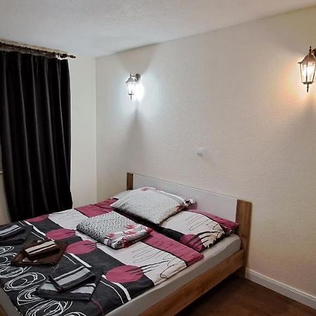 קושיצה 2 Rooms Apartment In Old Town מראה חיצוני תמונה